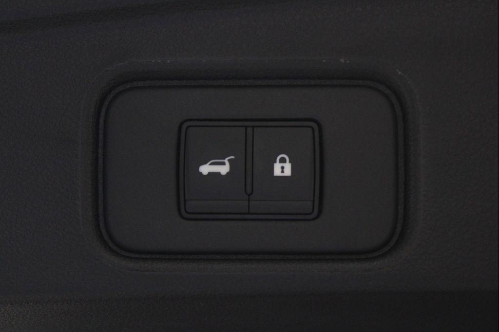 new 2025 Nissan Pathfinder car, priced at $35,638