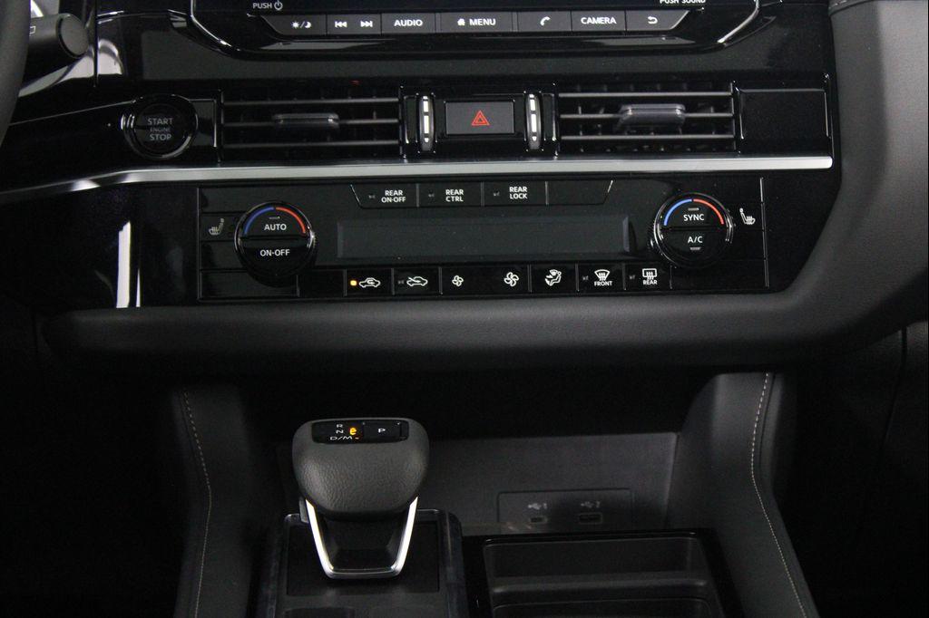 new 2025 Nissan Pathfinder car, priced at $35,638