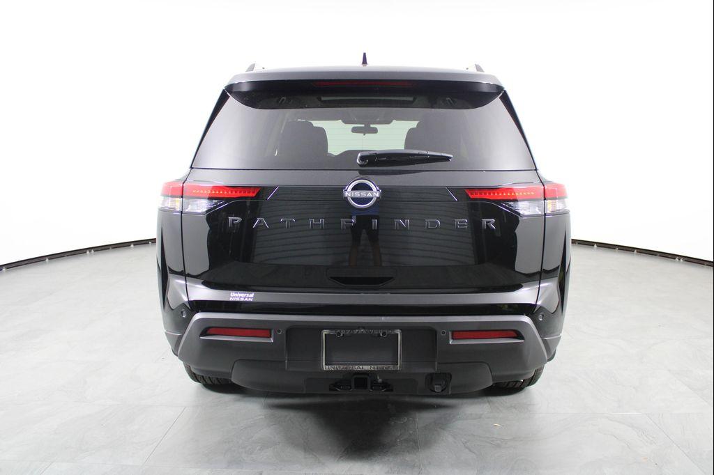 new 2025 Nissan Pathfinder car, priced at $35,638
