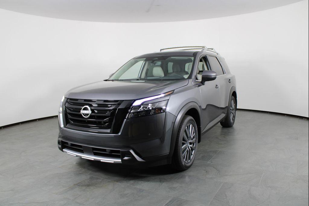 new 2025 Nissan Pathfinder car, priced at $38,878