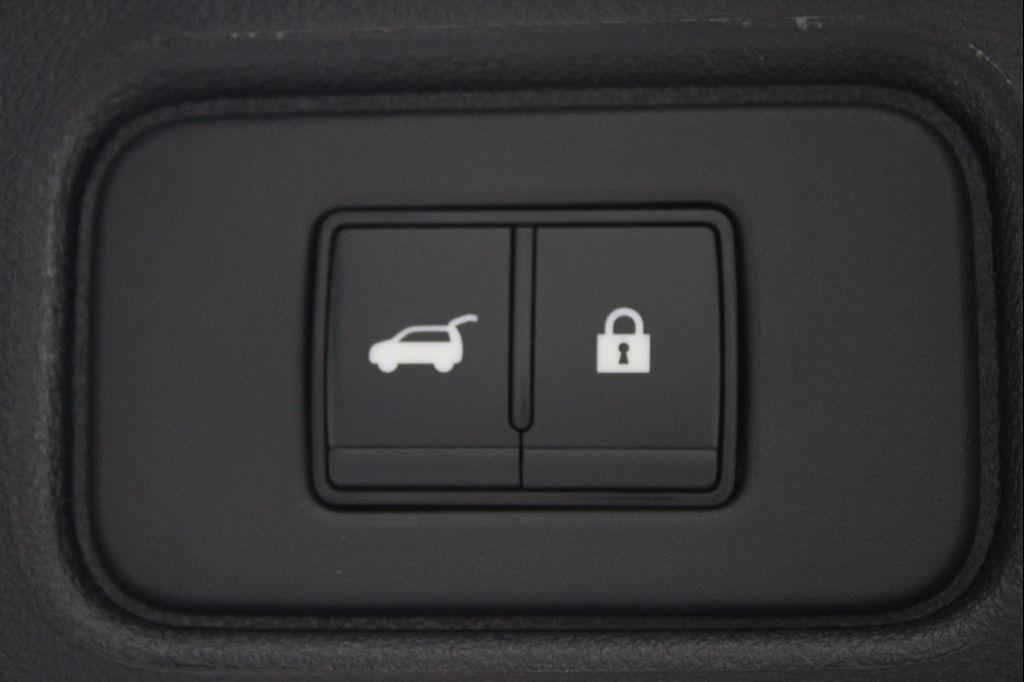 new 2025 Nissan Pathfinder car, priced at $38,878