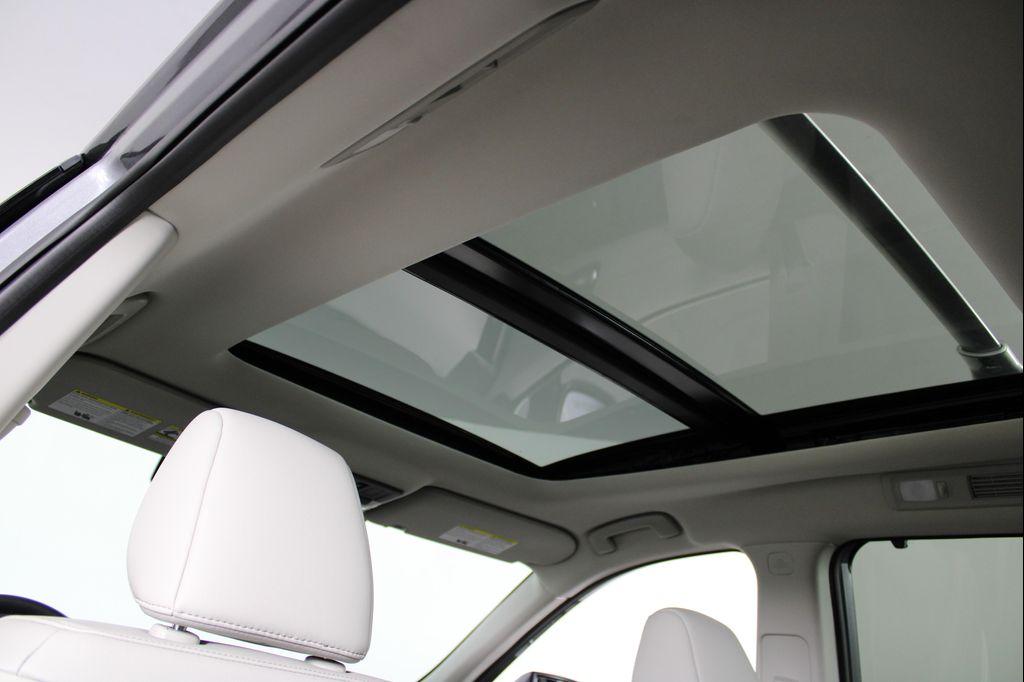 new 2025 Nissan Pathfinder car, priced at $38,878