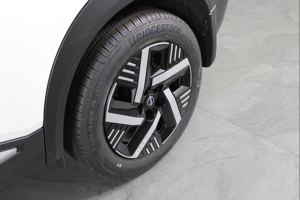 new 2026 Nissan Kicks car, priced at $24,396