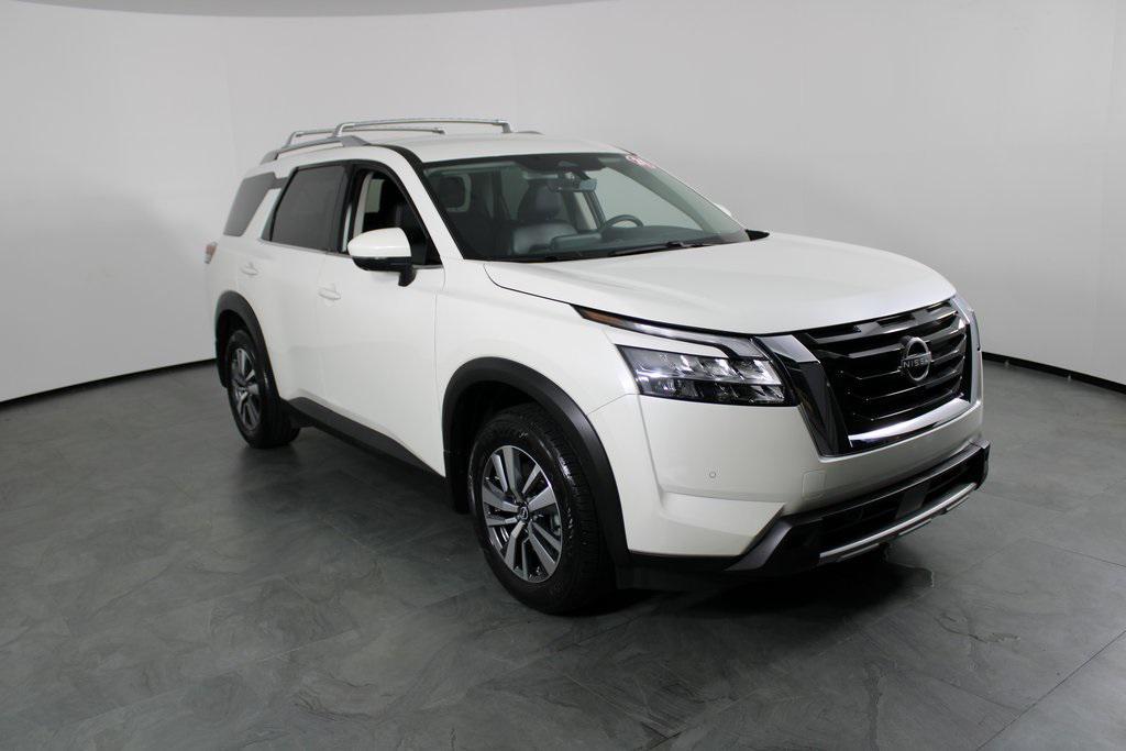 used 2024 Nissan Pathfinder car, priced at $33,587