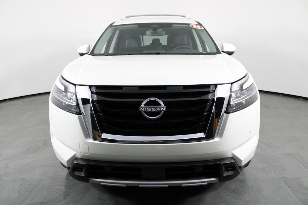 used 2024 Nissan Pathfinder car, priced at $33,587
