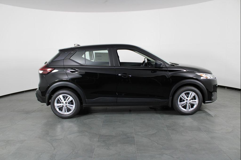 new 2025 Nissan Kicks car, priced at $21,718