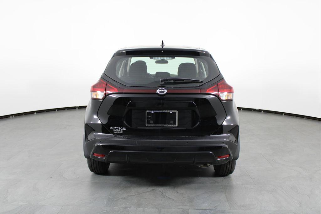 new 2025 Nissan Kicks car, priced at $21,718
