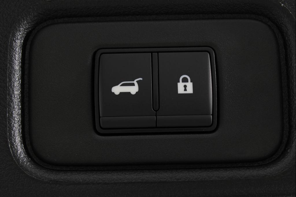 new 2025 Nissan Pathfinder car, priced at $40,005