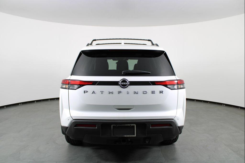 new 2025 Nissan Pathfinder car, priced at $40,005