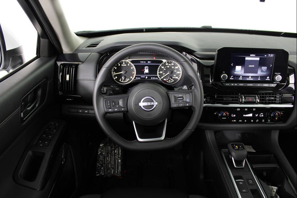 new 2025 Nissan Pathfinder car, priced at $40,005