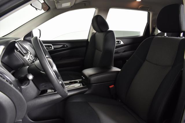 used 2019 Nissan Pathfinder car, priced at $17,487