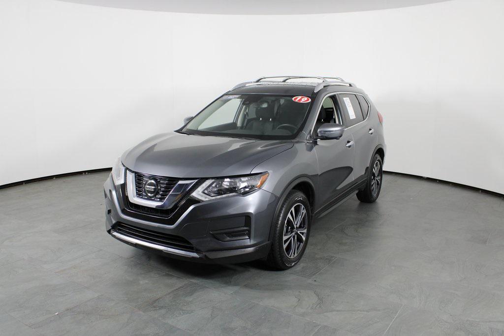 used 2019 Nissan Rogue car, priced at $14,274