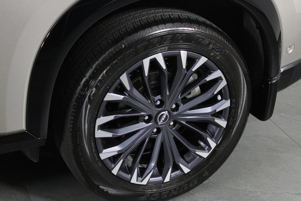 used 2024 Nissan Rogue car, priced at $28,391