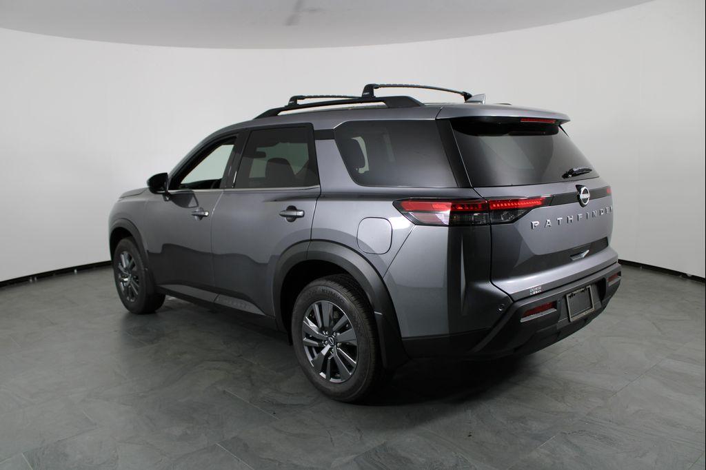 new 2025 Nissan Pathfinder car, priced at $32,921
