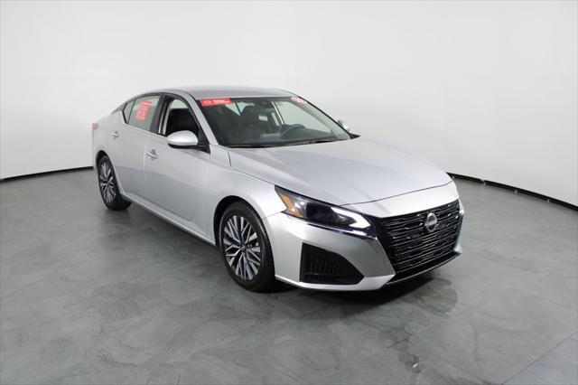used 2023 Nissan Altima car, priced at $19,987