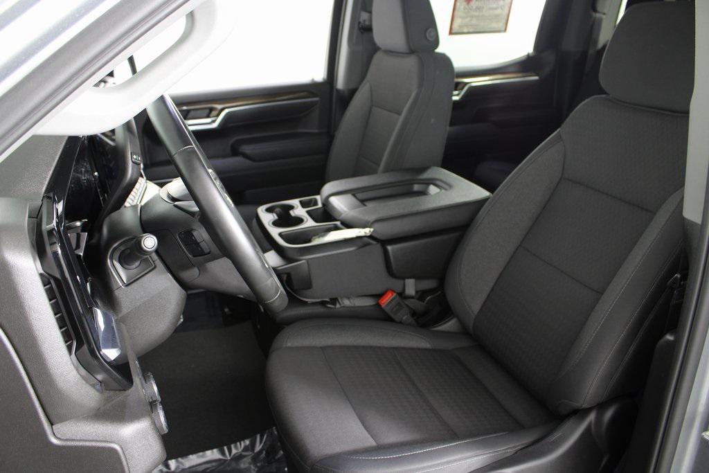 used 2025 Chevrolet Silverado 1500 car, priced at $42,914