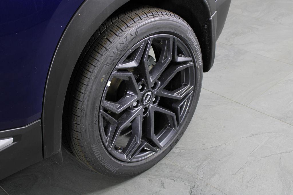 new 2025 Nissan Kicks car, priced at $25,862