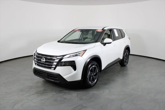 used 2025 Nissan Rogue car, priced at $26,987