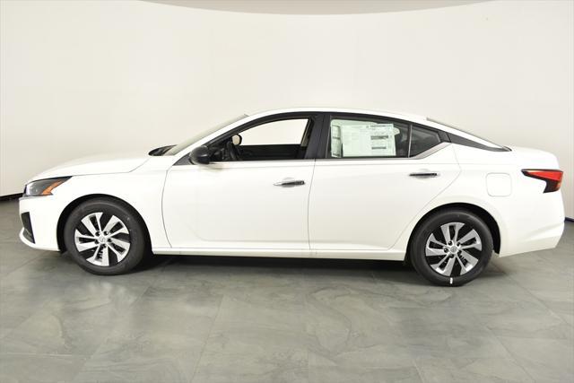 new 2025 Nissan Altima car, priced at $25,625