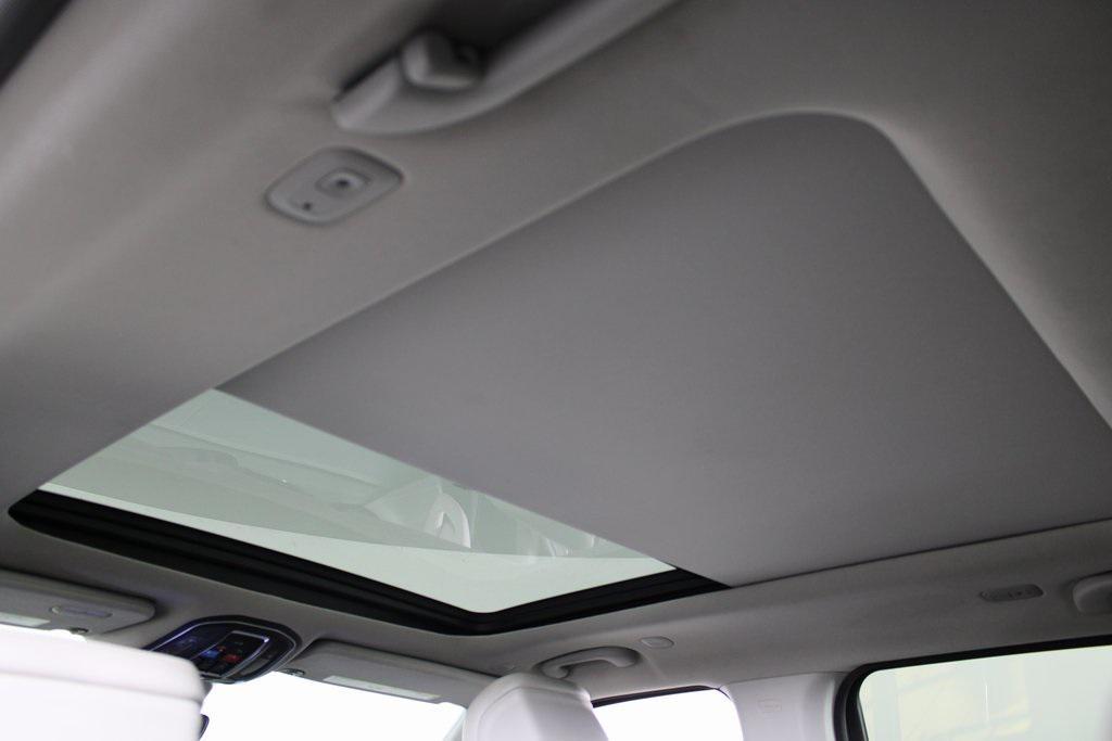 used 2023 Jeep Wagoneer car, priced at $33,987