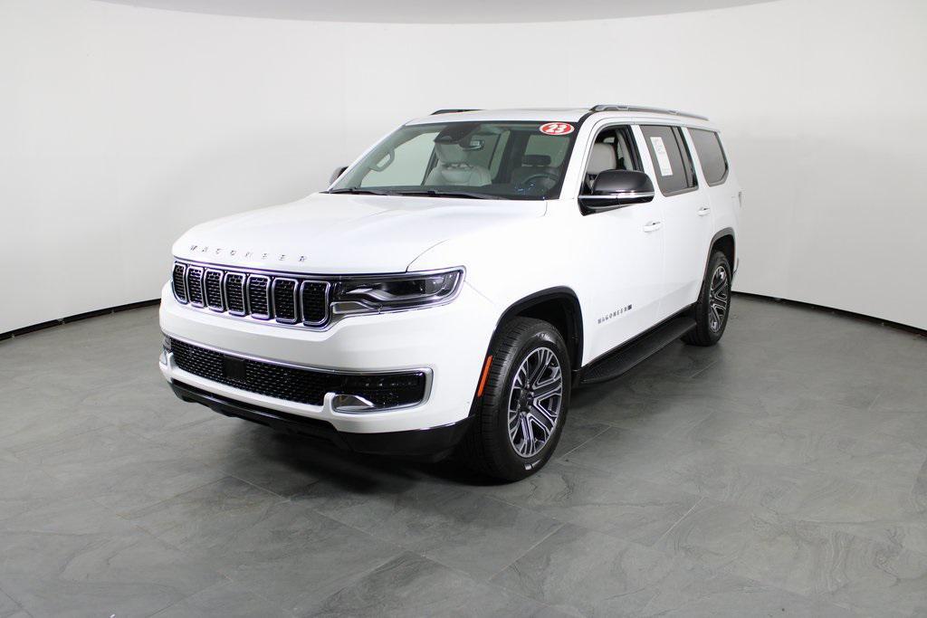 used 2023 Jeep Wagoneer car, priced at $33,987
