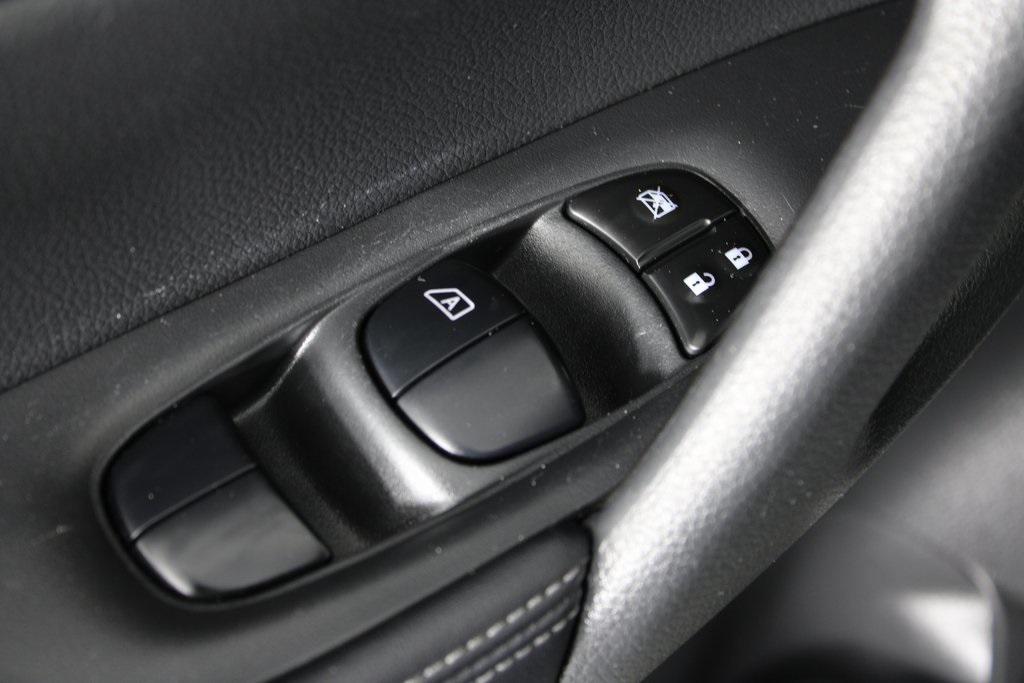 used 2019 Nissan Rogue car, priced at $12,987