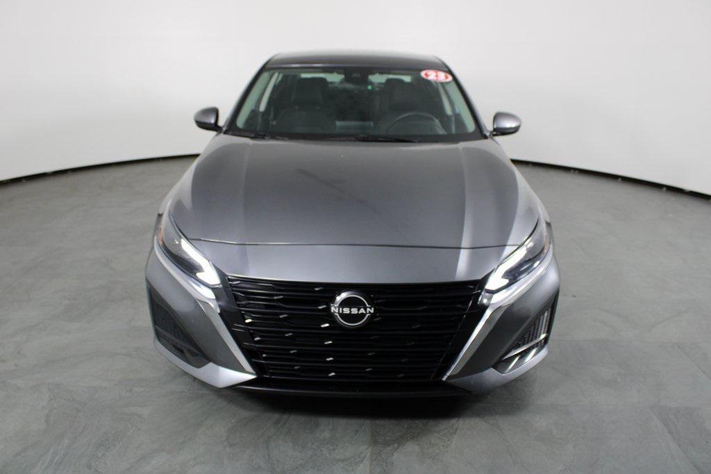 used 2023 Nissan Altima car, priced at $17,987