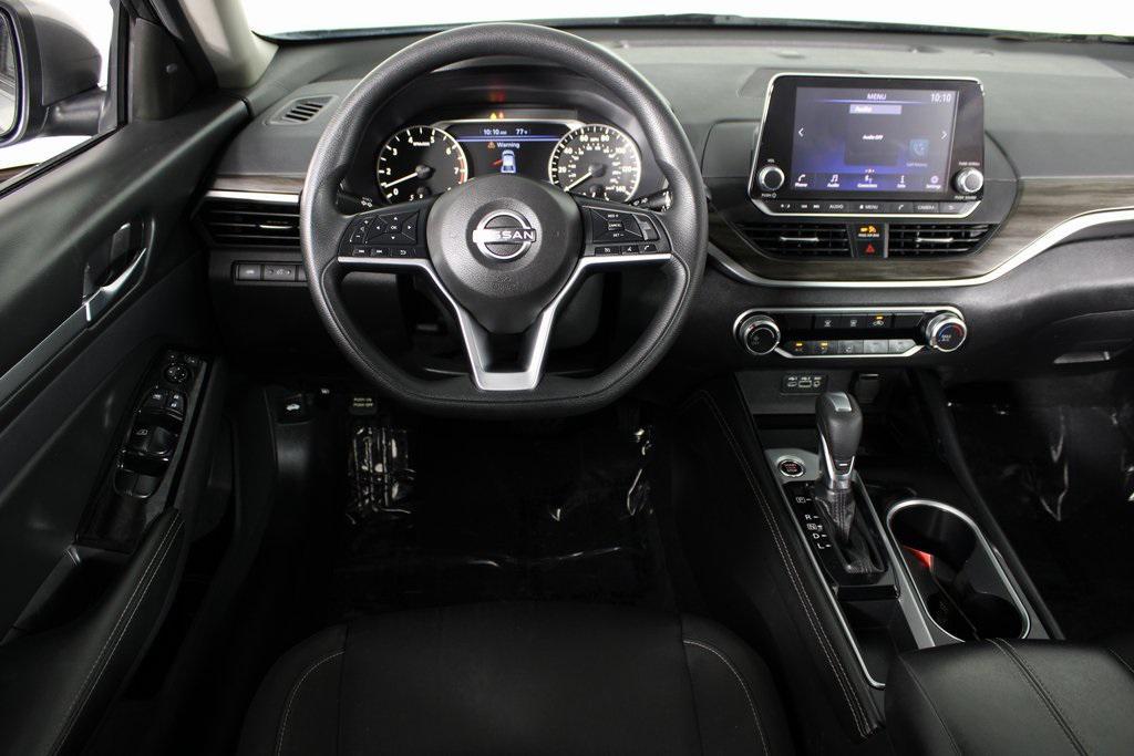 used 2023 Nissan Altima car, priced at $17,987