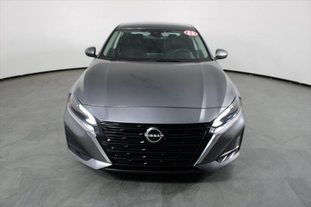 used 2023 Nissan Altima car, priced at $19,987