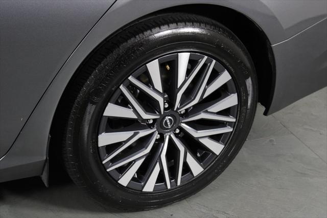 used 2023 Nissan Altima car, priced at $19,987