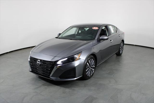 used 2023 Nissan Altima car, priced at $19,987