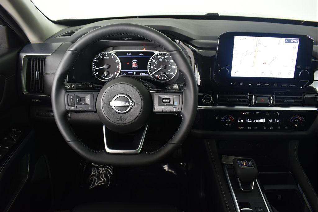 new 2025 Nissan Pathfinder car, priced at $35,434