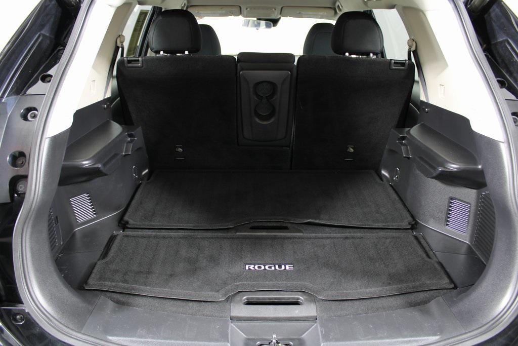 used 2020 Nissan Rogue car, priced at $15,957