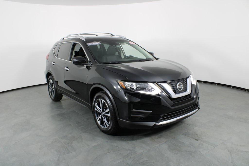 used 2020 Nissan Rogue car, priced at $15,957