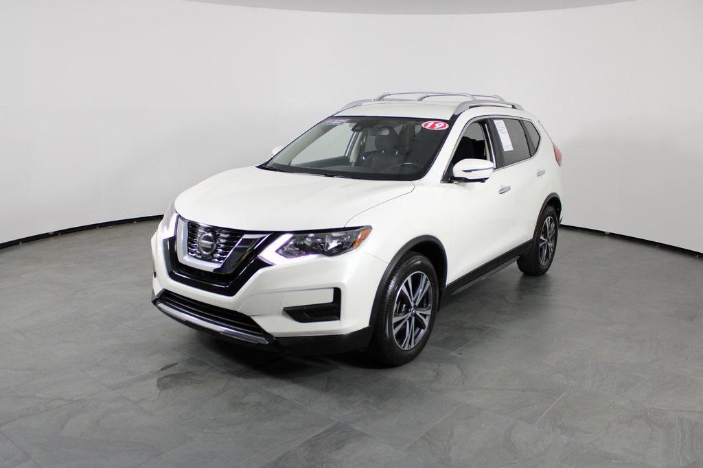 used 2019 Nissan Rogue car, priced at $13,513