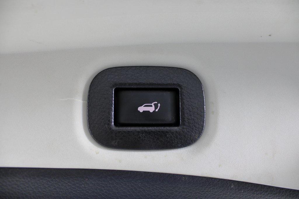 used 2019 Nissan Rogue car, priced at $13,513