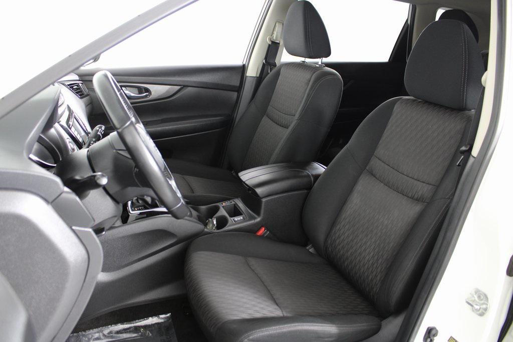 used 2019 Nissan Rogue car, priced at $13,513