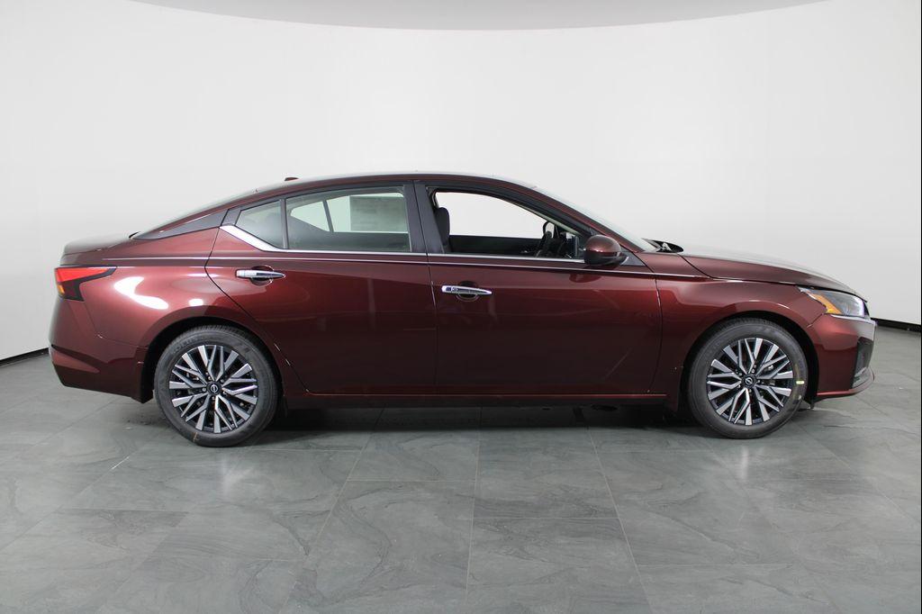 new 2025 Nissan Altima car, priced at $28,587