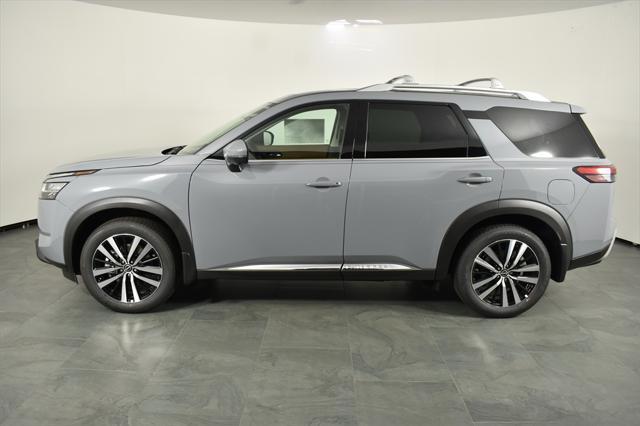 new 2025 Nissan Pathfinder car, priced at $45,542