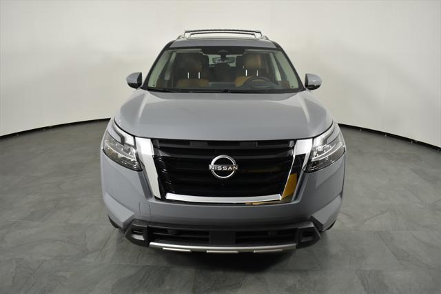 new 2025 Nissan Pathfinder car, priced at $45,542