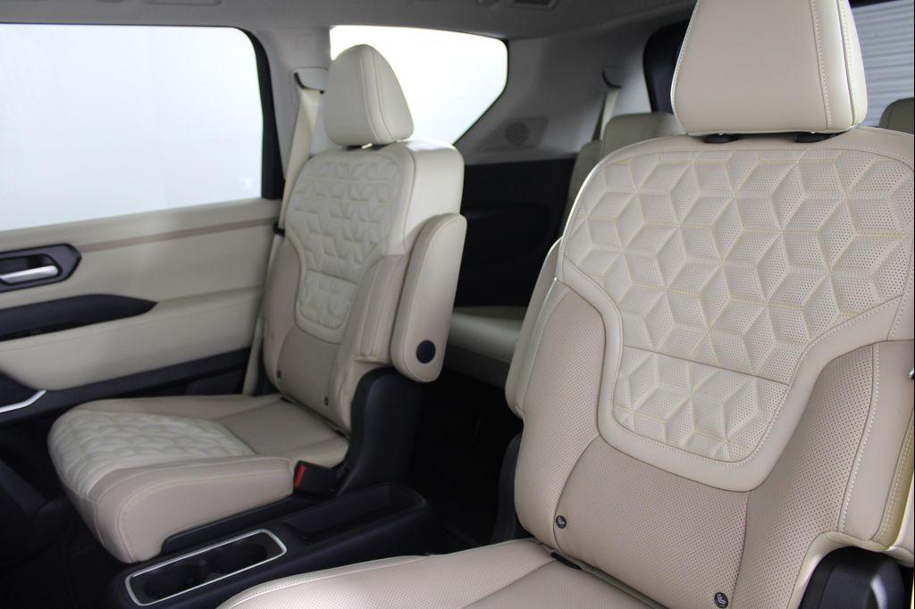 new 2026 Nissan Armada car, priced at $69,010