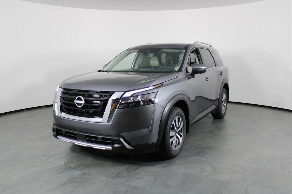 new 2025 Nissan Pathfinder car, priced at $34,989