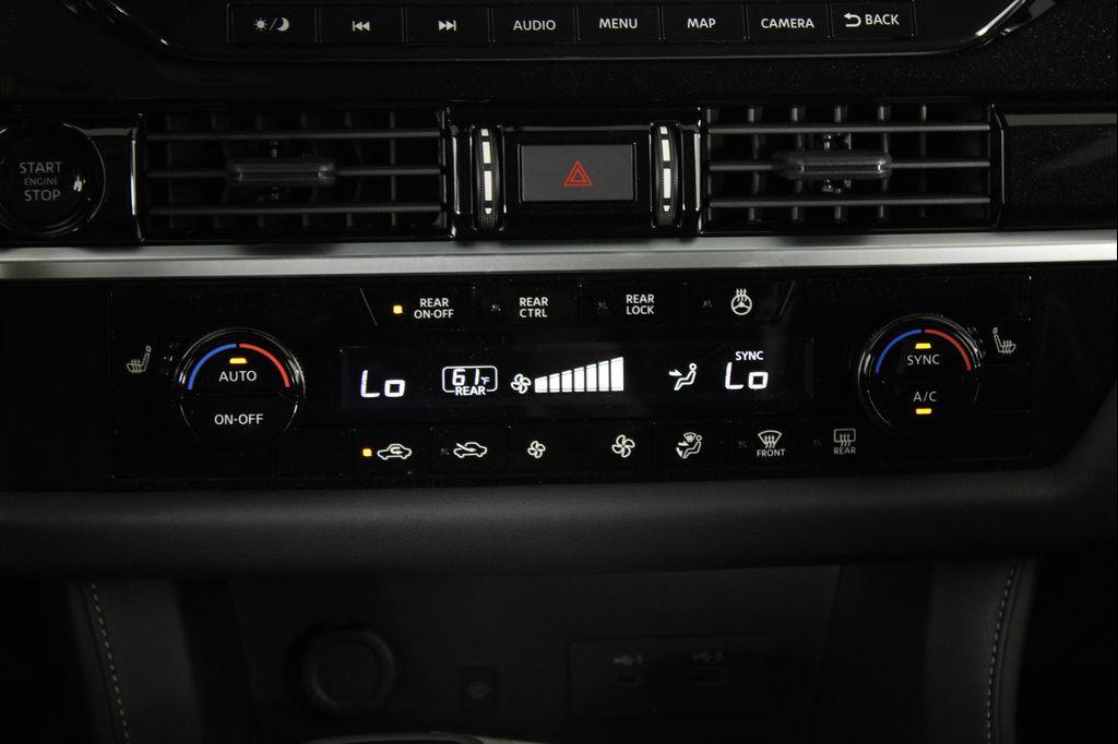 new 2025 Nissan Pathfinder car, priced at $34,989