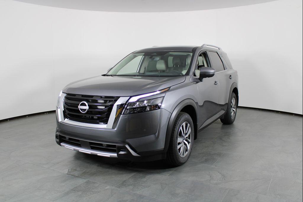 new 2025 Nissan Pathfinder car, priced at $34,989