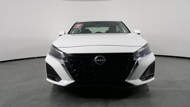new 2025 Nissan Altima car, priced at $26,904