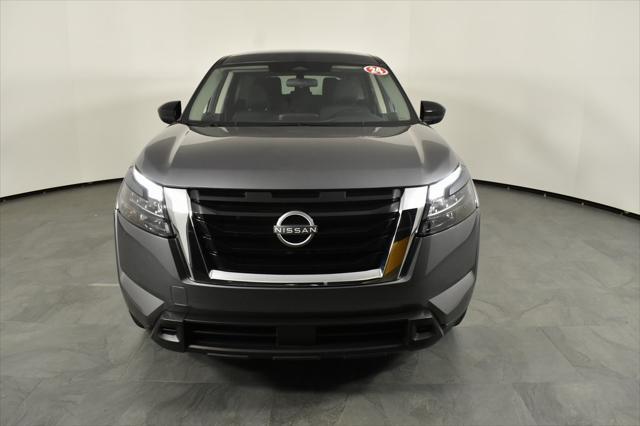 used 2024 Nissan Pathfinder car, priced at $29,400