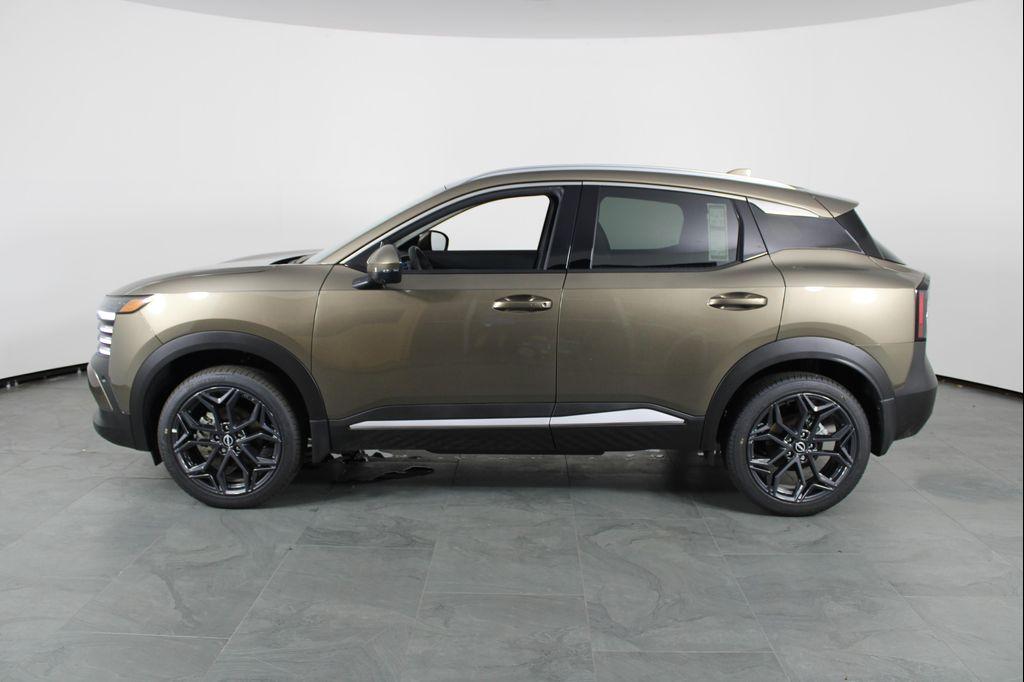 new 2025 Nissan Kicks car, priced at $25,542