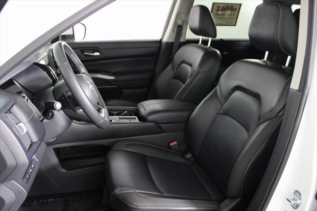 used 2022 Nissan Pathfinder car, priced at $29,987