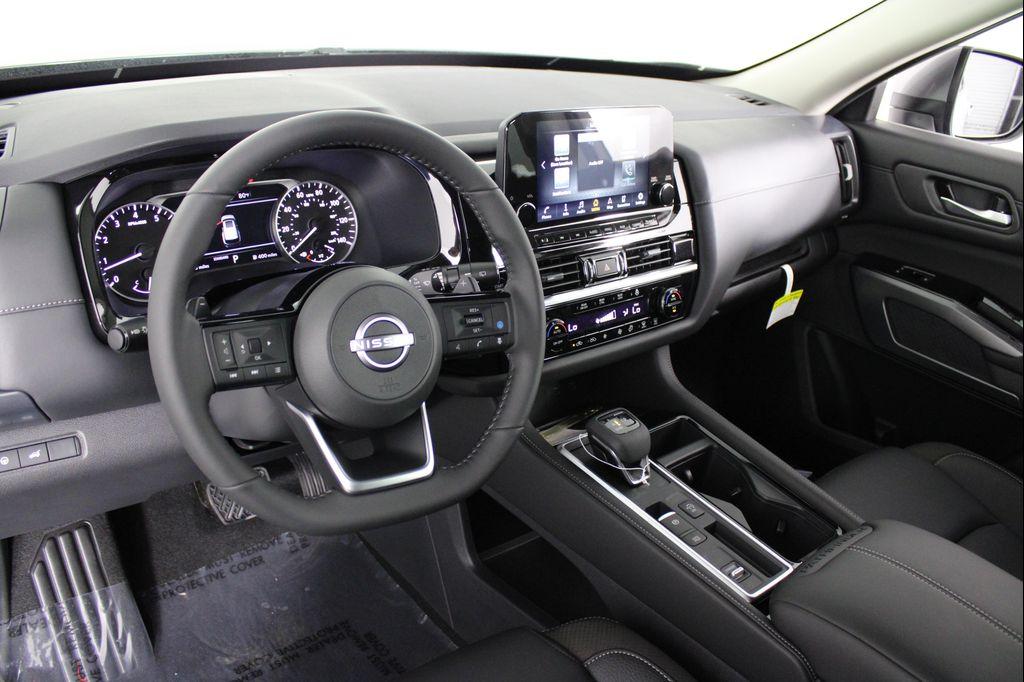 new 2025 Nissan Pathfinder car, priced at $35,840