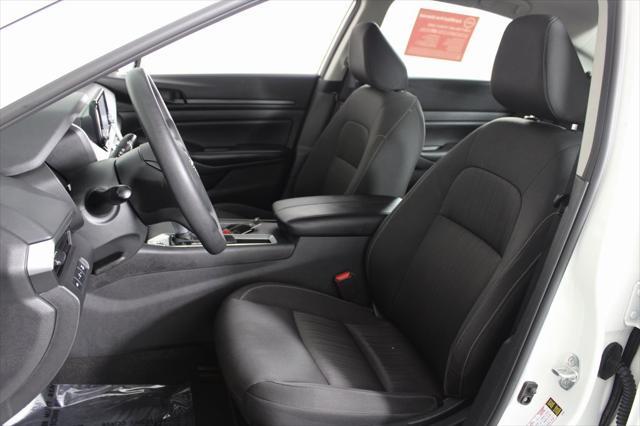 used 2023 Nissan Altima car, priced at $17,987